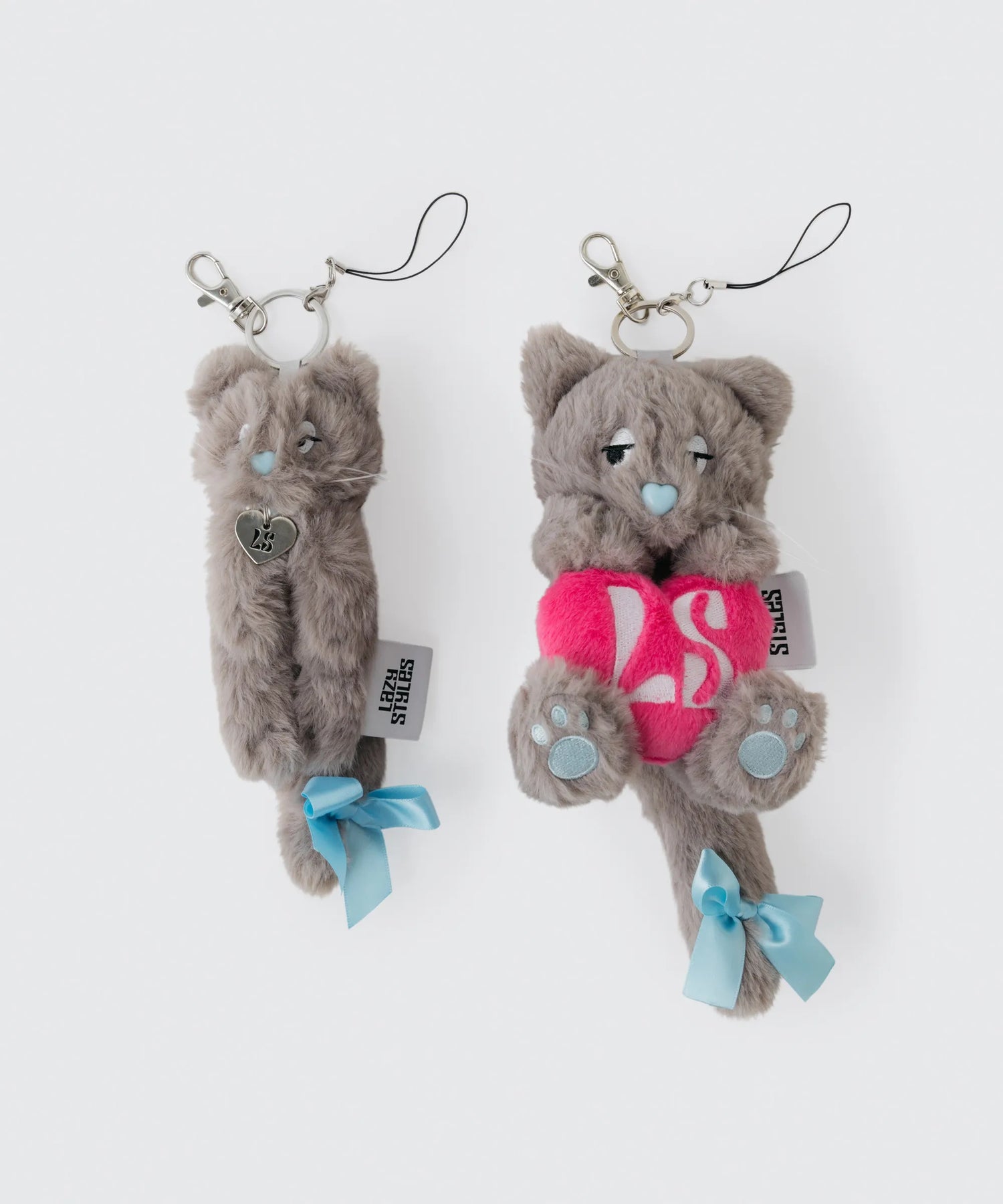 Hugging Heart Lozie Mascot Keyring | Lozie ハートハグ マスコットキーリング