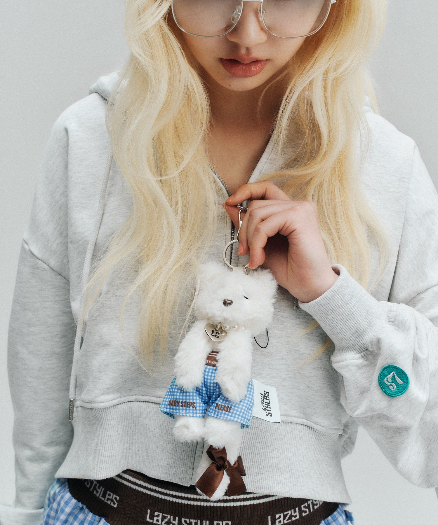 Lozie Mascot Keyring (BIHAKU) |  Lozie マスコットキーリング (美白)