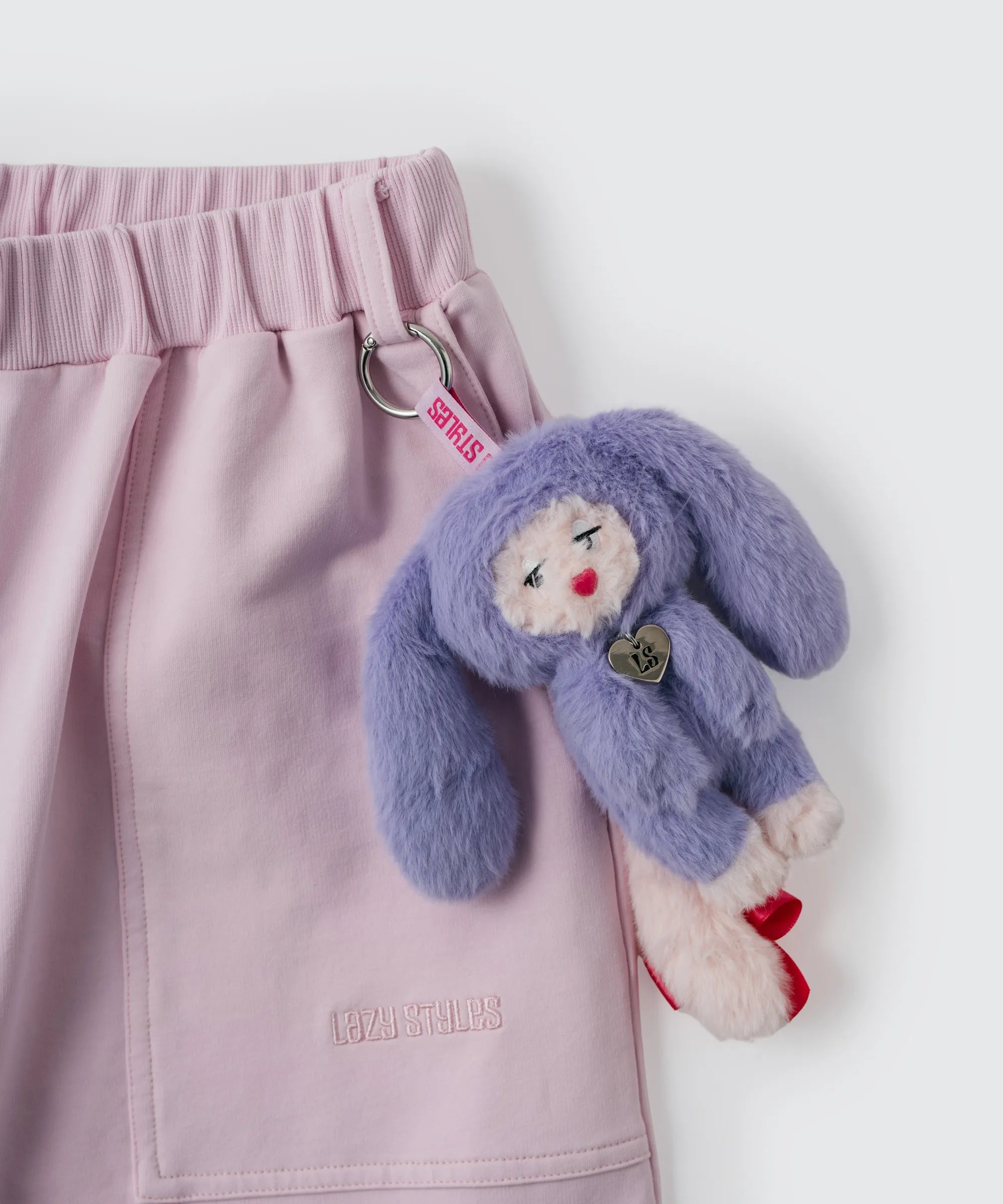 Lozie Mascot Keyring (KIGURUMI Rabbit)   | Lozie マスコットキーリング（着ぐるみ ラビット）