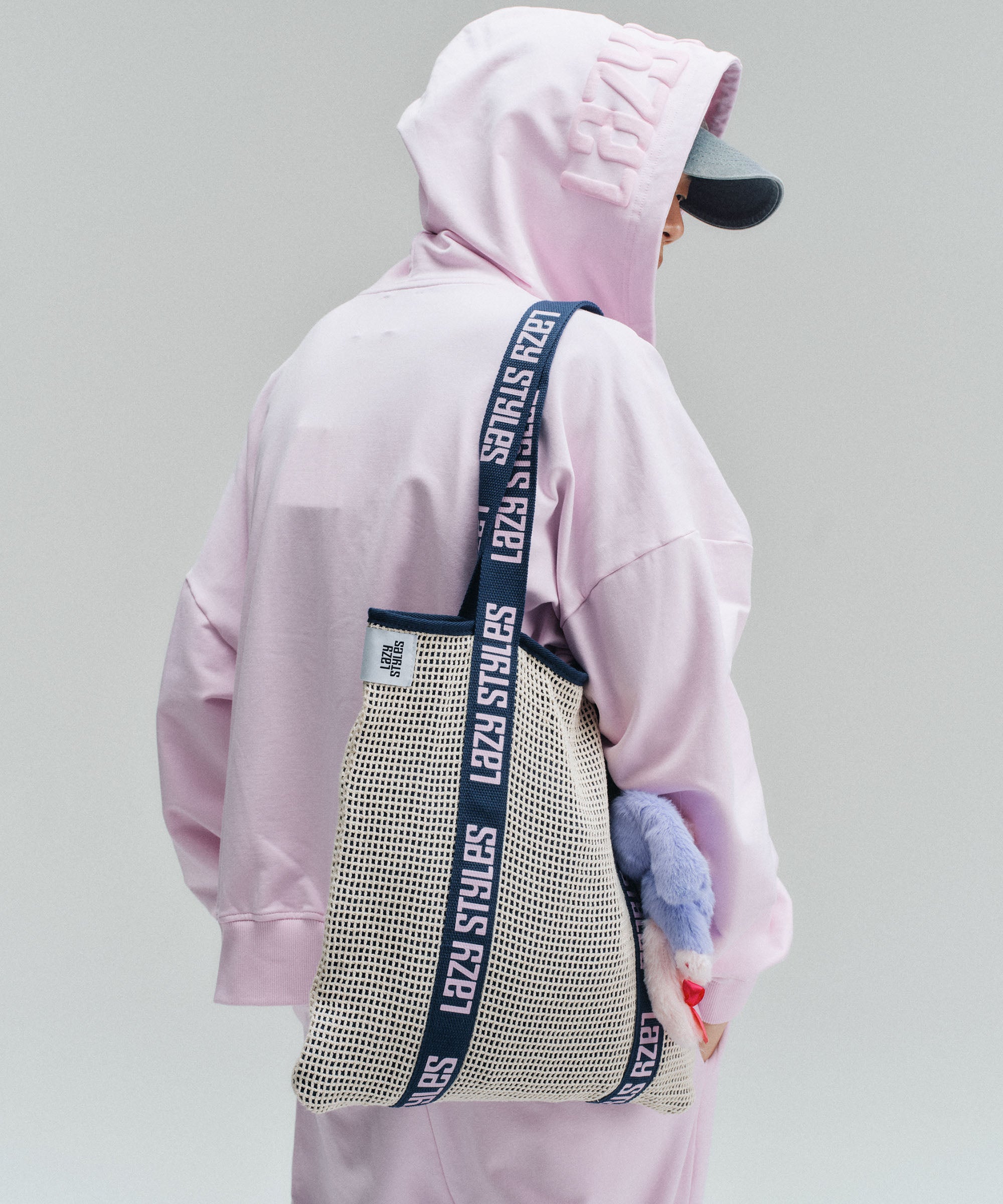 ハンドルロゴ メッシュトートバッグ – Lazy Styles | Official Online