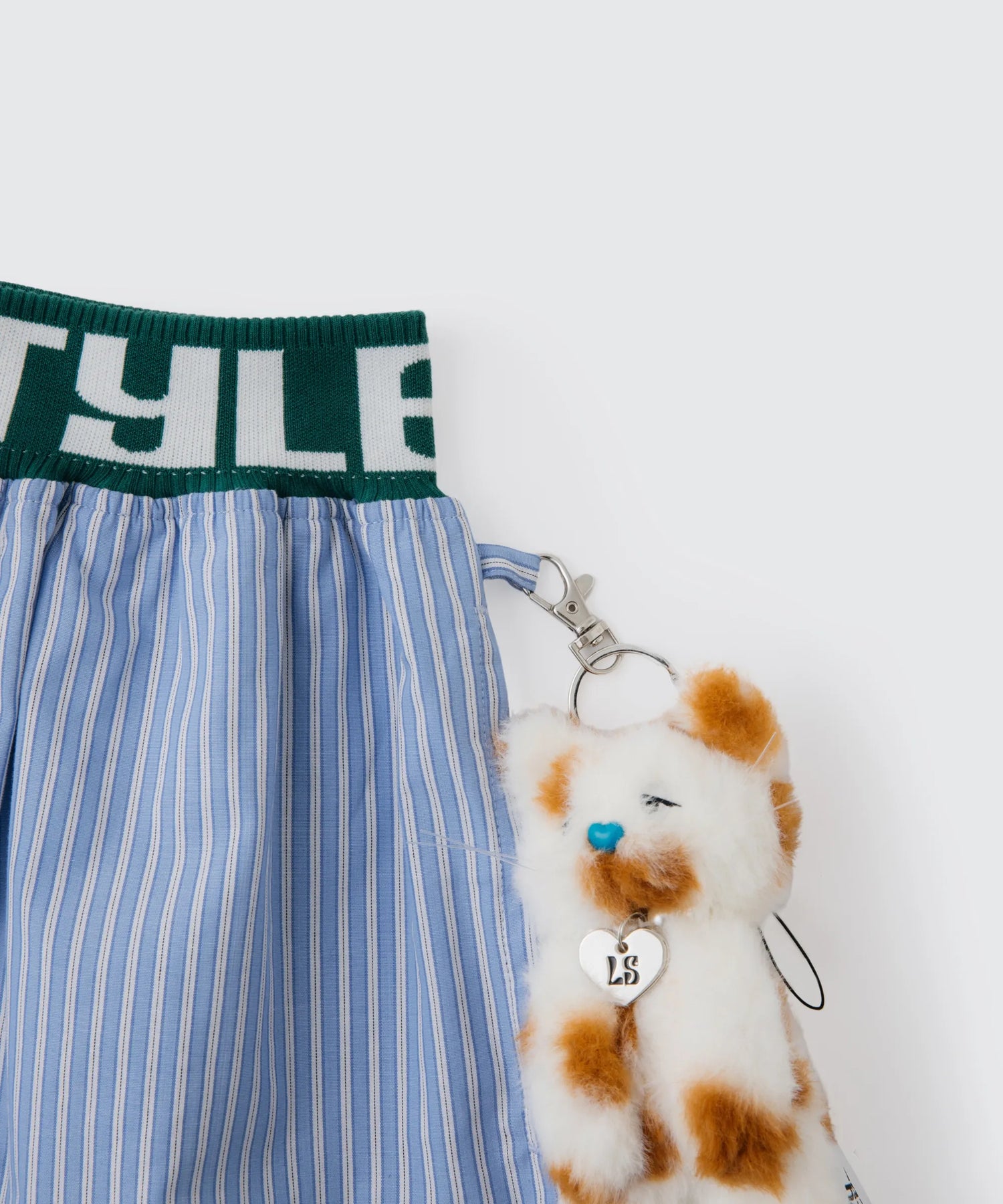Lozie マスコットキーリング (ミックス) – Lazy Styles | Official Lozie マスコットキーリング (ミックス) – Lazy Styles | Official